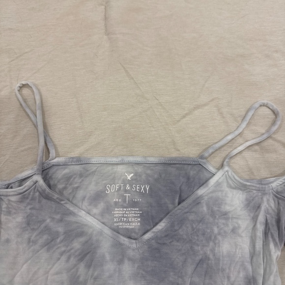 American Eagle top - Picture 2 of 3